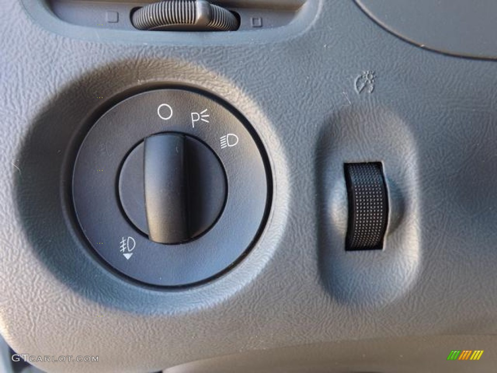 2010 Ford Ranger Sport SuperCab Controls Photo #78750737