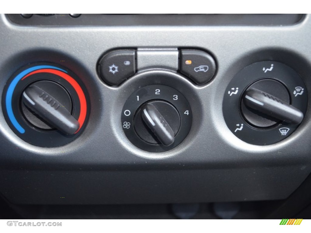 2012 Chevrolet Colorado LT Crew Cab Controls Photo #78751622