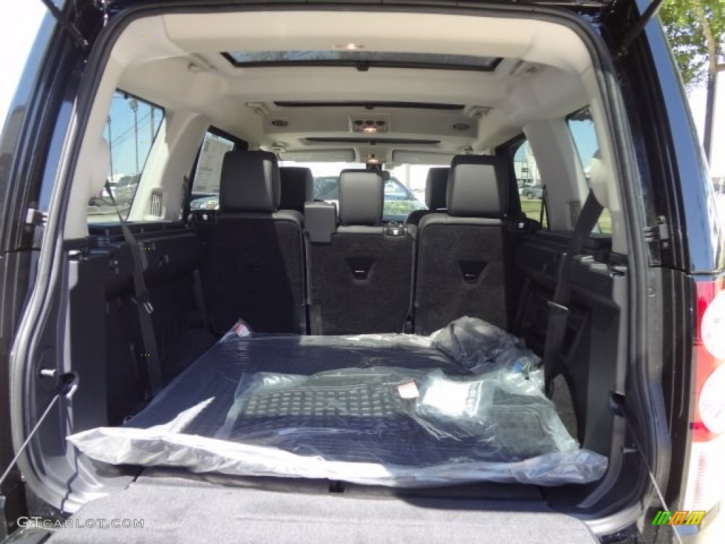 2013 Land Rover LR4 HSE LUX Trunk Photo #78752814
