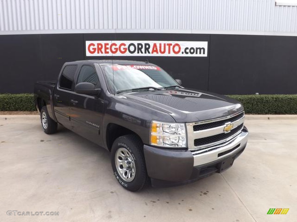 2010 Silverado 1500 LS Crew Cab - Taupe Gray Metallic / Dark Titanium photo #1