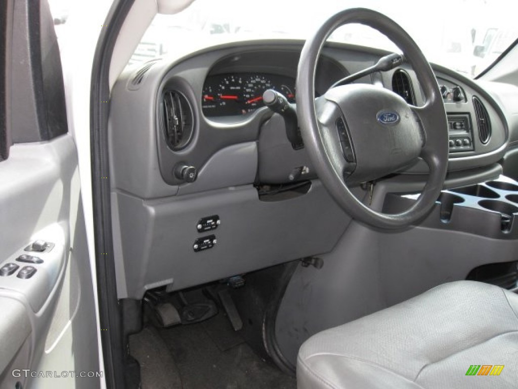 2008 Ford E Series Van E350 Super Duty Commericial Refriderated Medium Flint Dashboard Photo #78755725