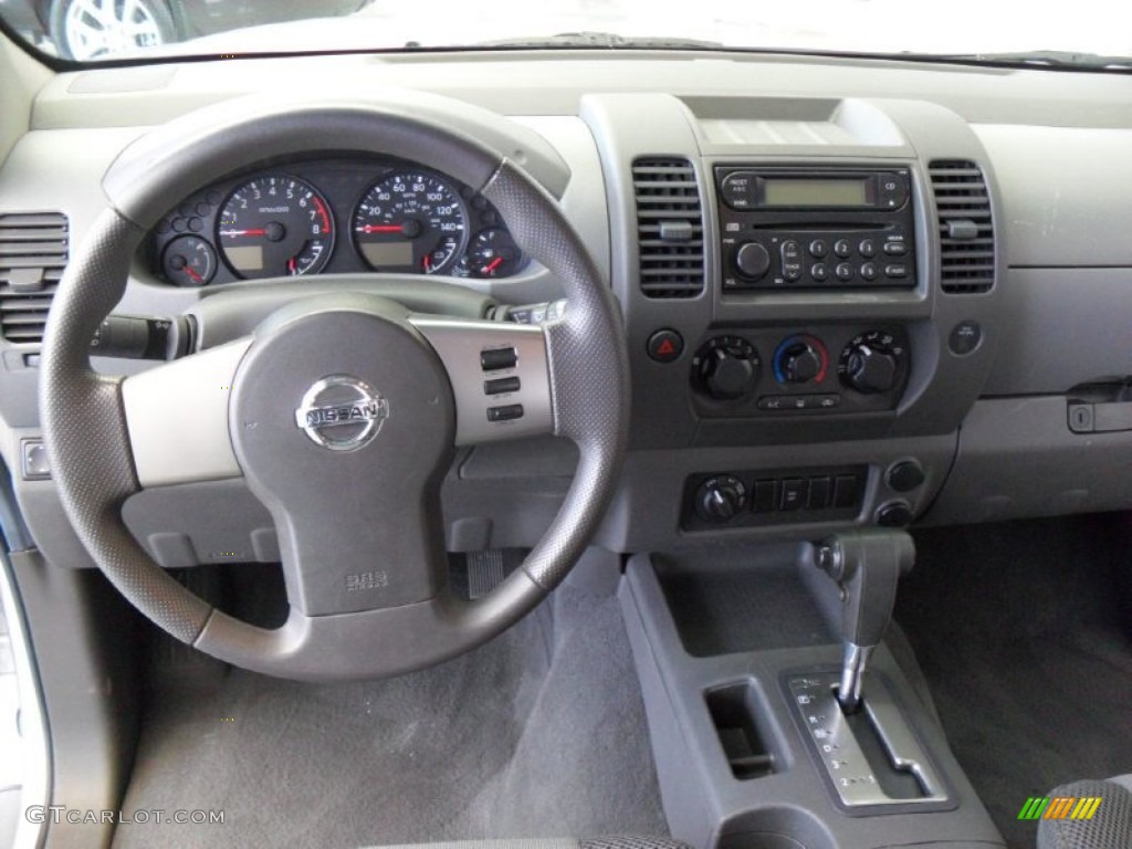 2007 Nissan Xterra S 4x4 Dashboard Photos