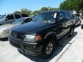 Solano Black Pearl - Montero Sport ES Photo No. 2