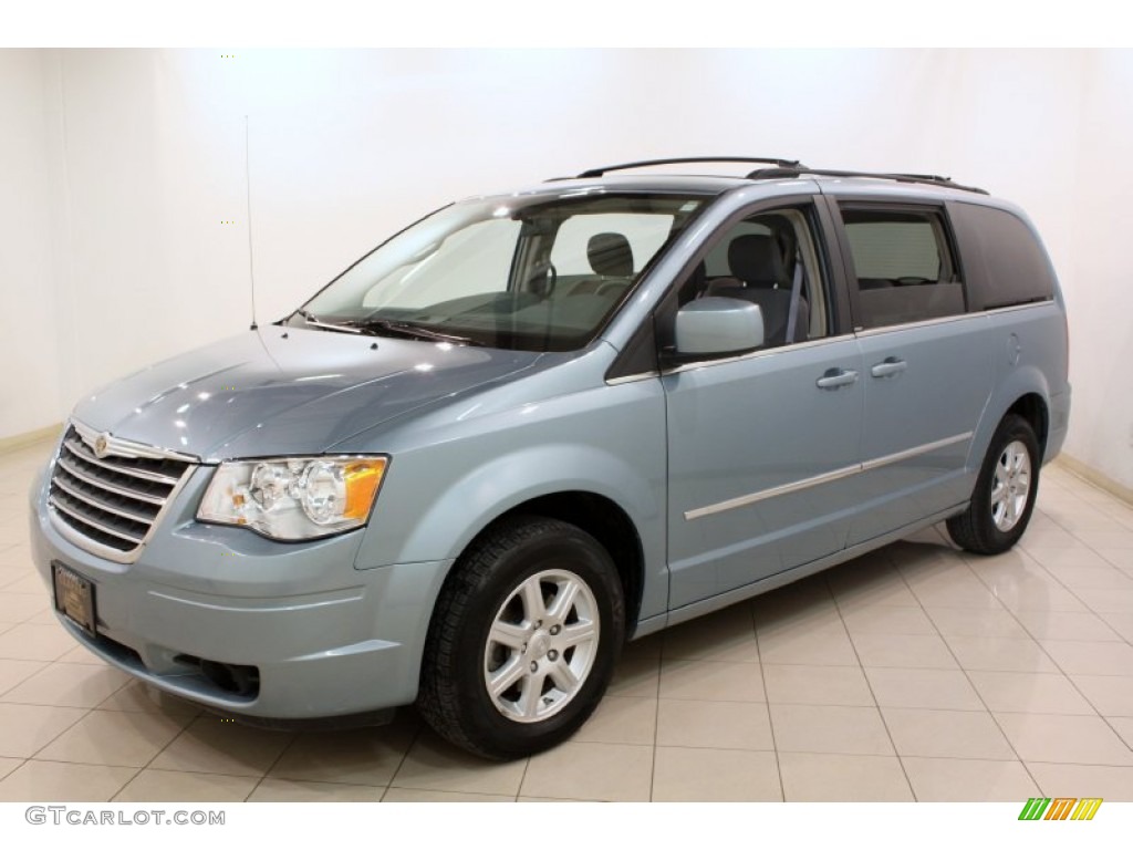 Clearwater Blue Pearl 2010 Chrysler Town & Country Touring Exterior Photo #78758017