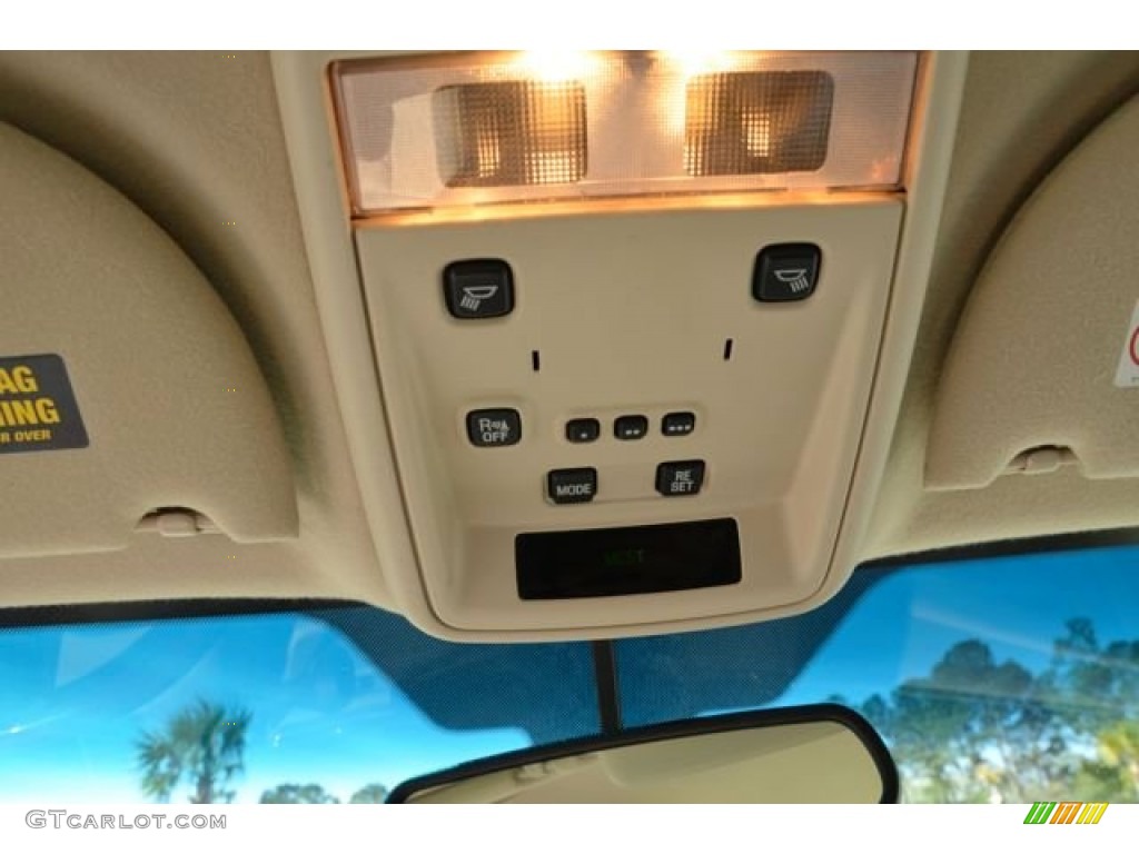 2003 Lincoln Town Car Cartier Controls Photos
