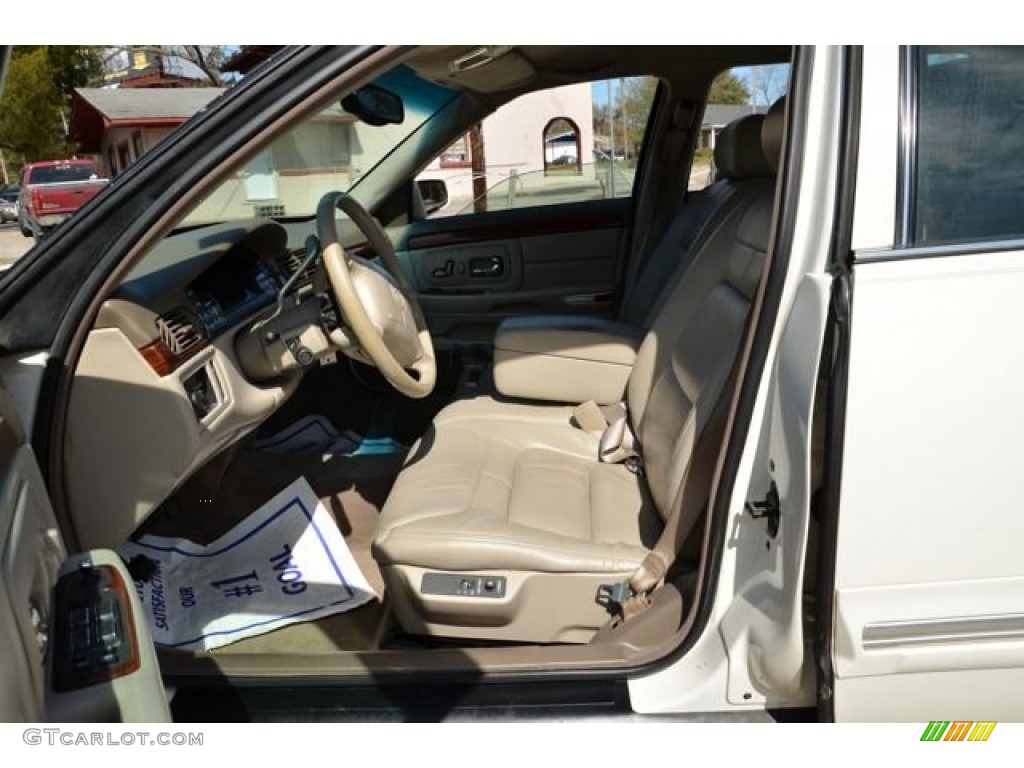 1998 DeVille Sedan - White / Shale photo #21
