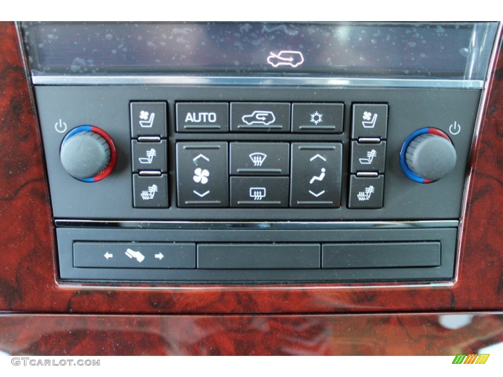 2013 Cadillac Escalade EXT Luxury AWD Controls Photo #78759578