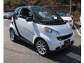 Crystal White - fortwo passion coupe Photo No. 7