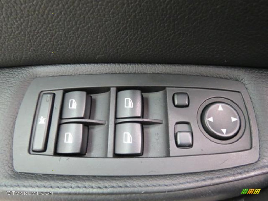 2008 BMW X3 3.0si Controls Photo #78760793