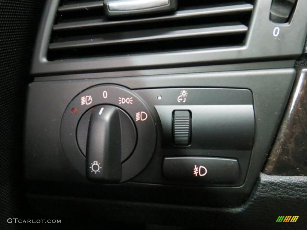 2008 BMW X3 3.0si Controls Photo #78760871