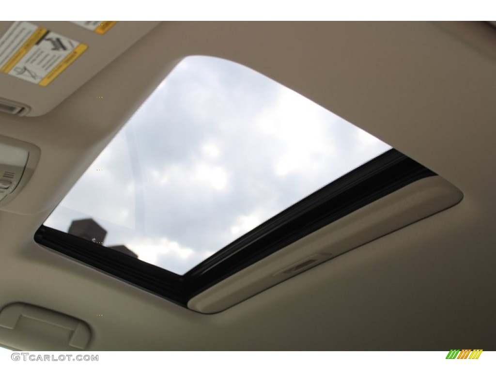 2013 Infiniti QX 56 Sunroof Photo #78762119