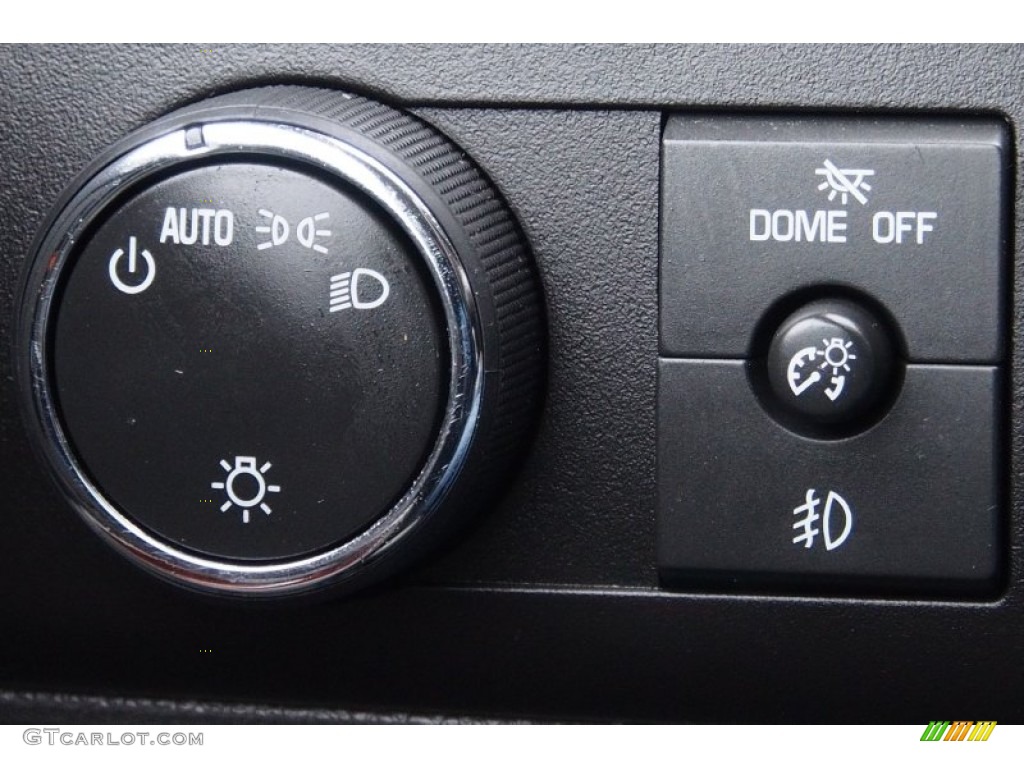 2013 GMC Yukon XL SLT Controls Photo #78762548