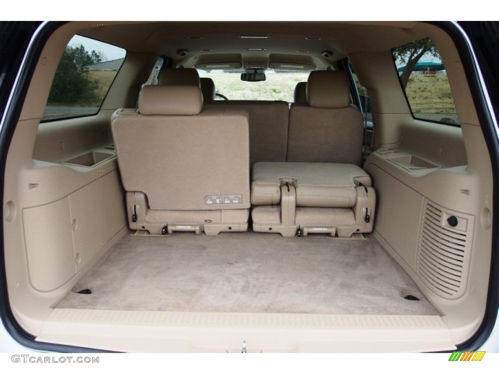 2013 Yukon XL SLT - Summit White / Light Tan photo #28