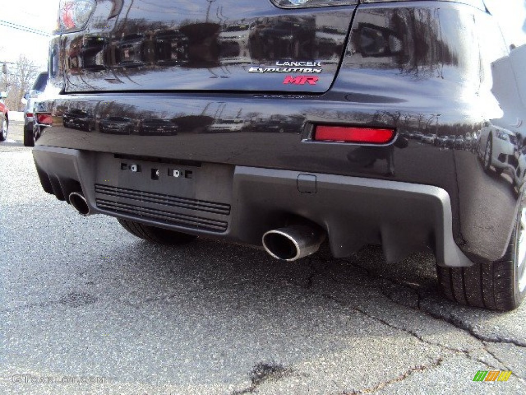 2012 Mitsubishi Lancer Evolution MR Exhaust Photos
