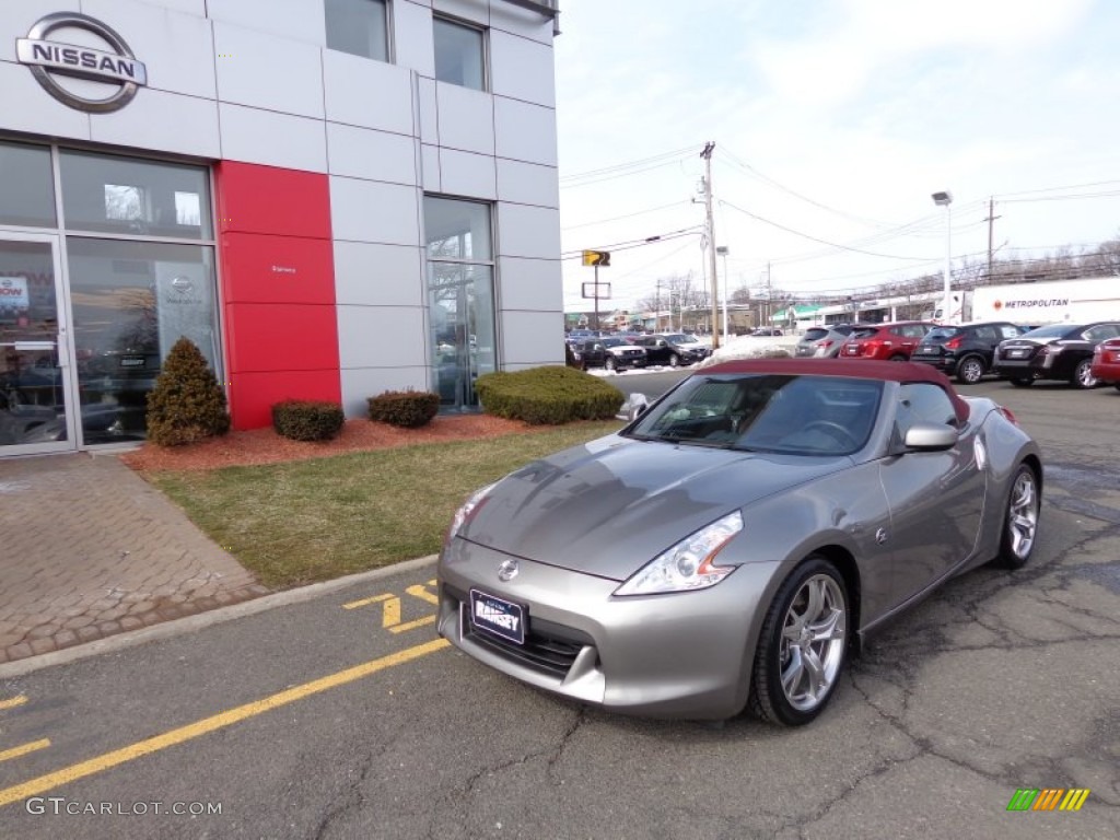 Platinum Graphite Nissan 370Z