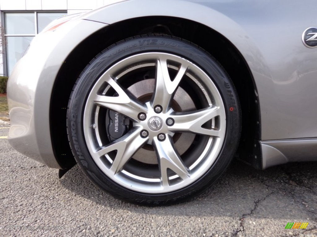 2010 Nissan 370Z Sport Touring Roadster Wheel Photos