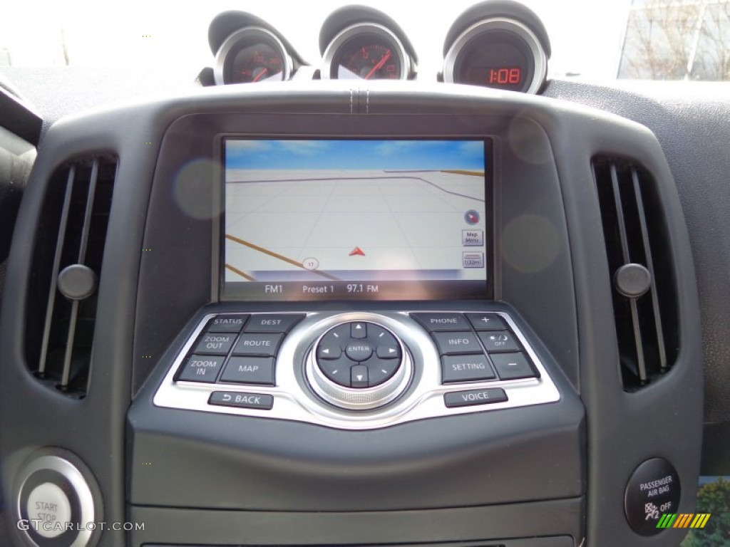 2010 Nissan 370Z Sport Touring Roadster Navigation Photos