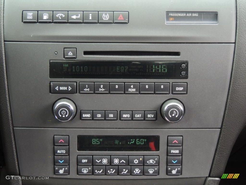 2006 Buick LaCrosse CXS Controls Photo #78765052