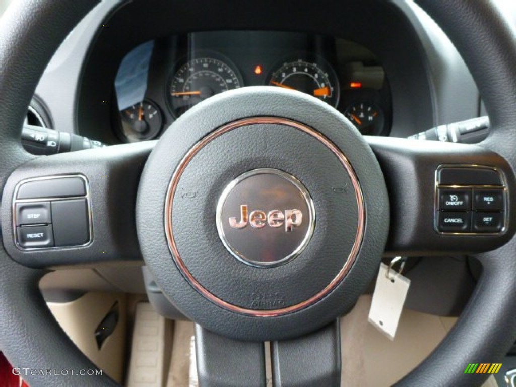 2014 Jeep Compass Sport 4x4 Dark Slate Gray/Light Pebble Steering Wheel Photo #78767094