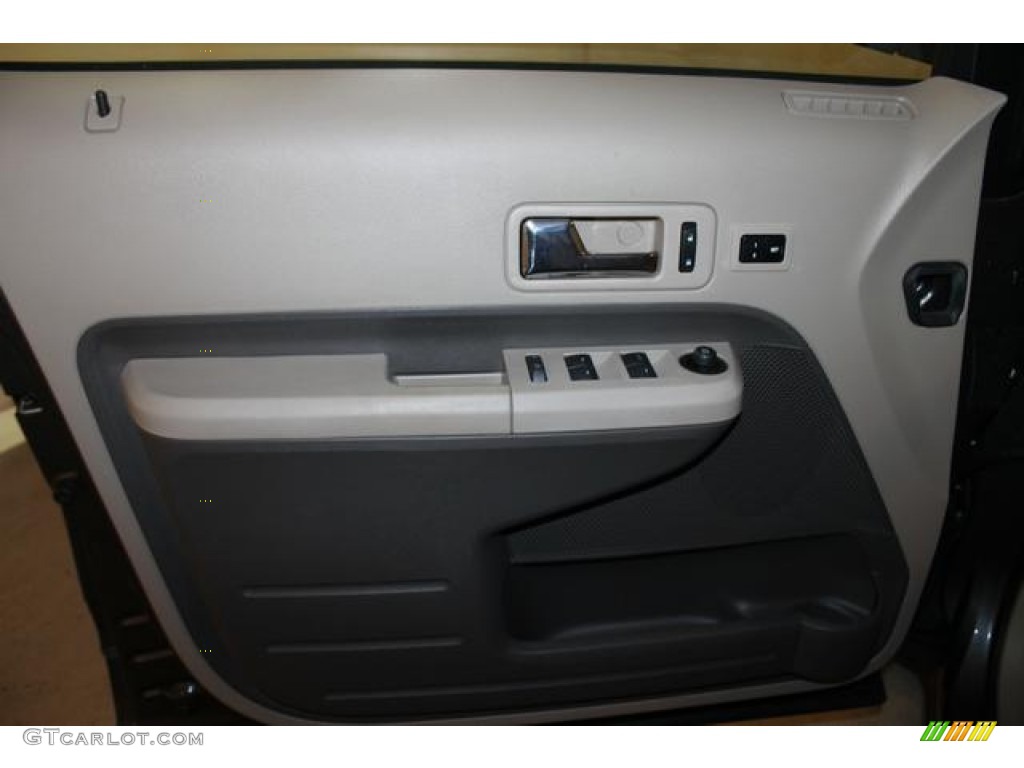 2007 Edge SEL Plus AWD - Carbon Metallic / Medium Light Stone photo #31