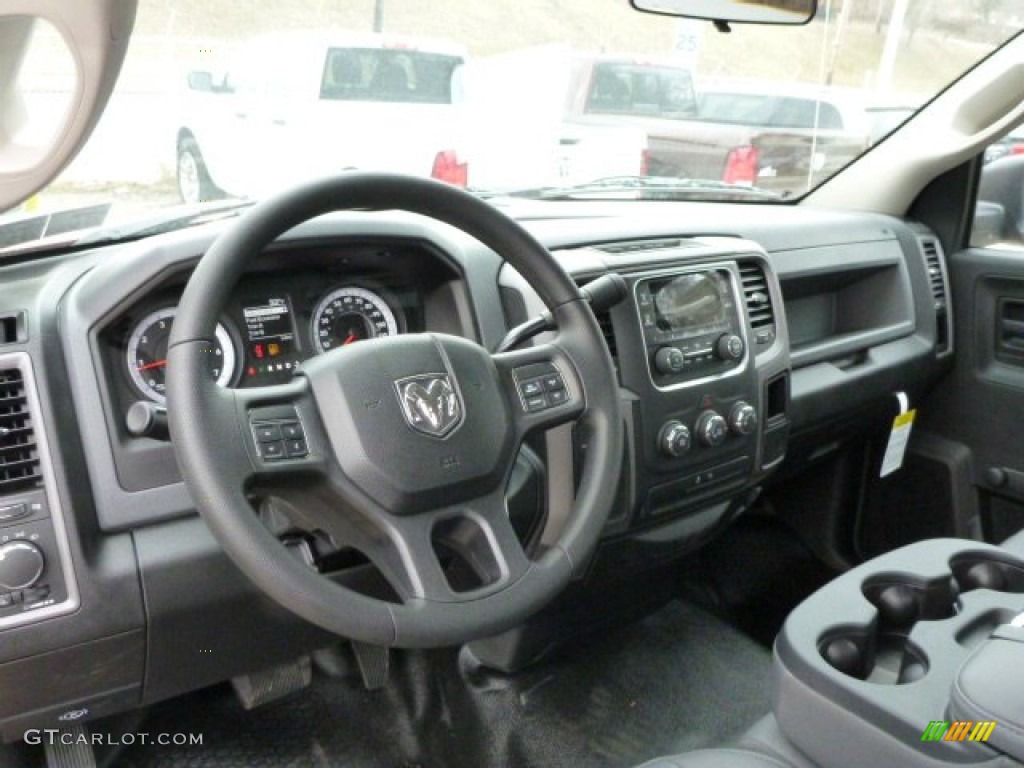 2013 Ram 1500 Tradesman Regular Cab 4x4 Black/Diesel Gray Dashboard Photo #78769883