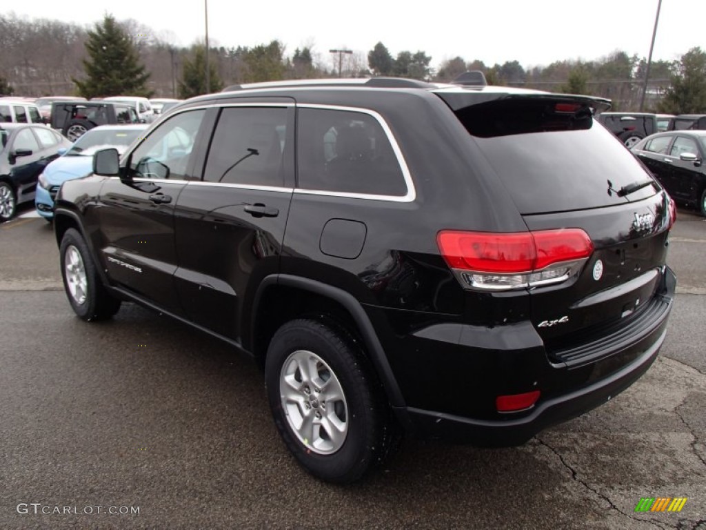 2014 Grand Cherokee Laredo 4x4 - Brilliant Black Crystal Pearl / New Zealand Black/Light Frost photo #8