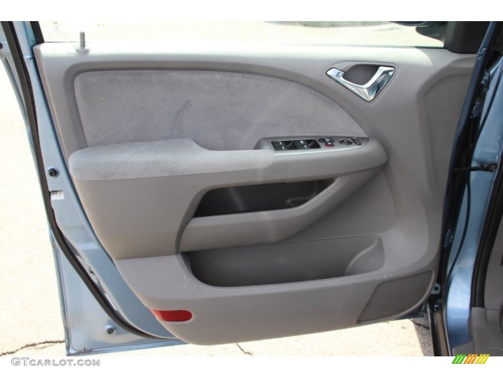 2010 Honda Odyssey LX Gray Door Panel Photo #78771107