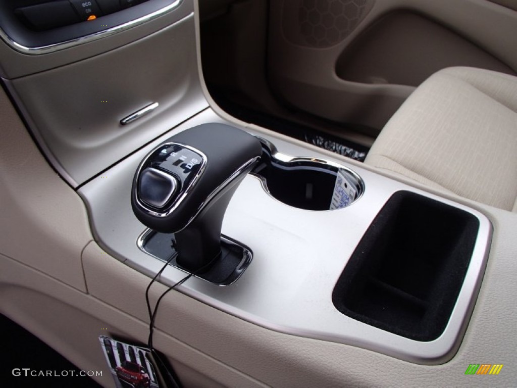 2014 Grand Cherokee Laredo 4x4 - Brilliant Black Crystal Pearl / New Zealand Black/Light Frost photo #18