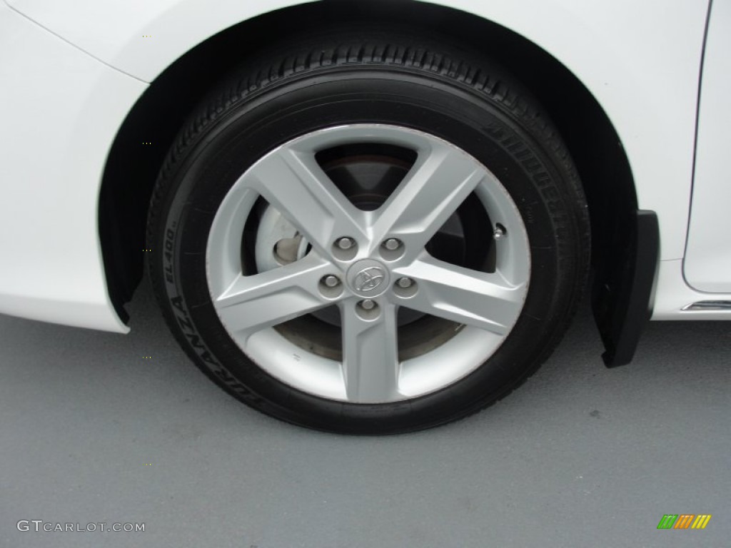 2012 Toyota Camry XLE Wheel Photo #78773439