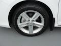 2012 Toyota Camry XLE Wheel and Tire Photo