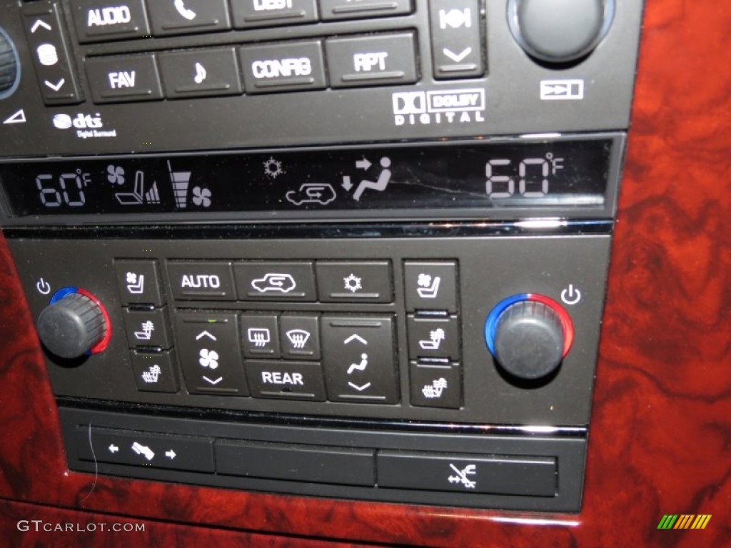 2010 Cadillac Escalade Premium AWD Controls Photo #78773751