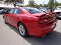 Redline 3-Coat Pearl - Charger SXT Photo No. 3