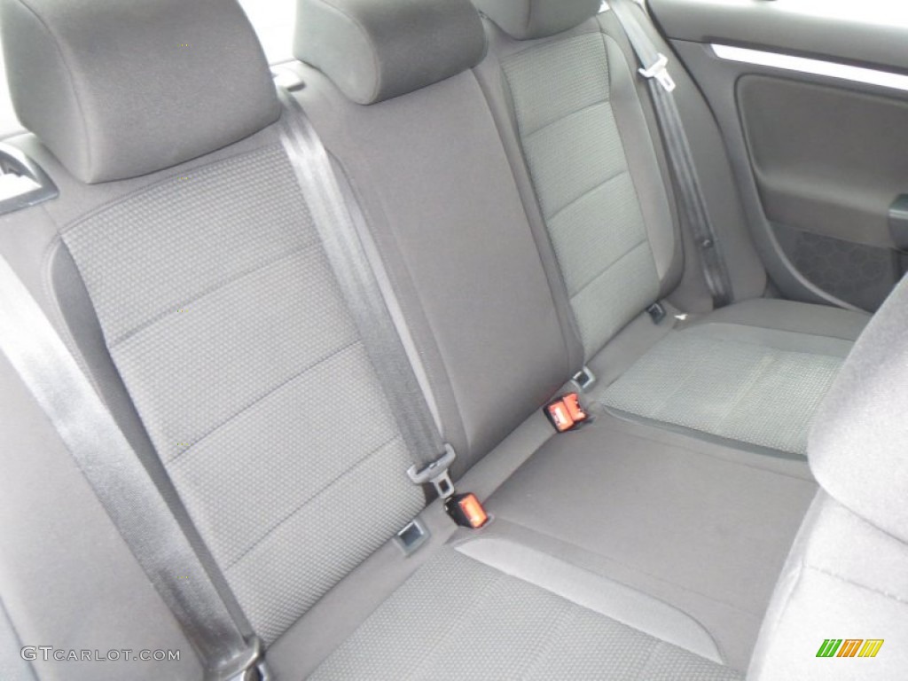 2010 Volkswagen Jetta S Sedan Rear Seat Photos