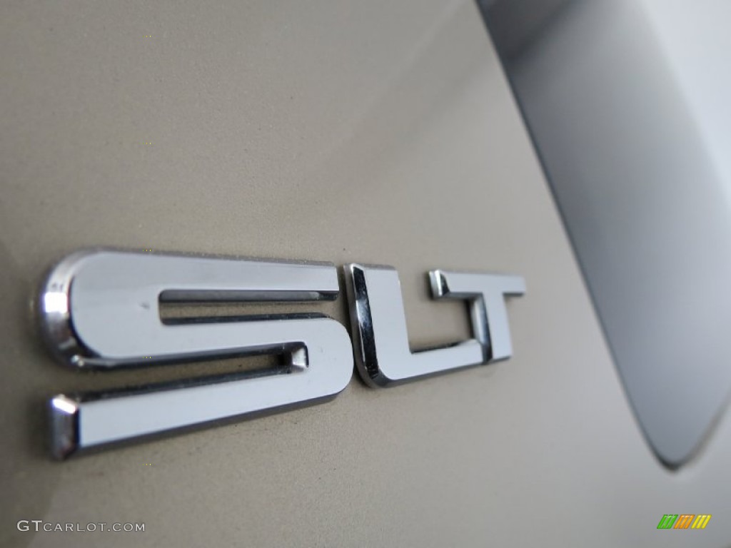 2009 GMC Yukon XL SLE 2500 4x4 Marks and Logos Photo #78774415