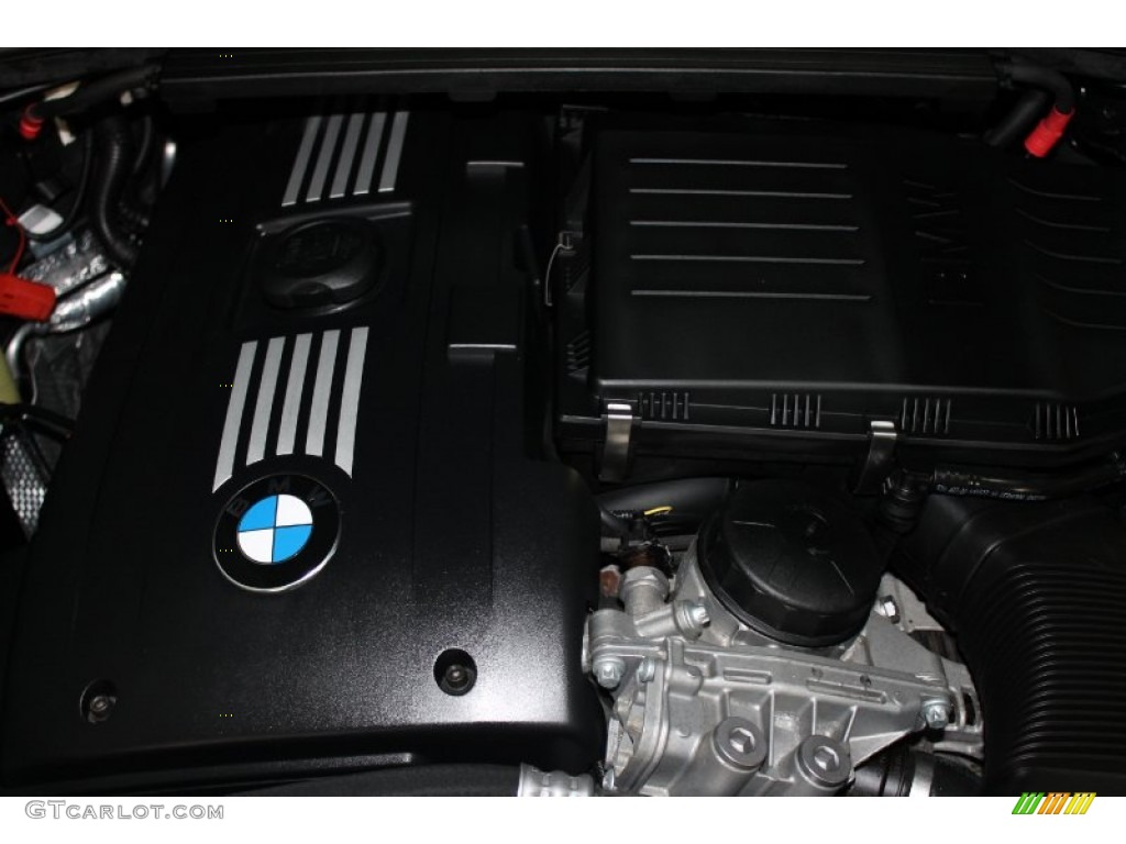 2010 3 Series 335i Coupe - Black Sapphire Metallic / Black photo #16