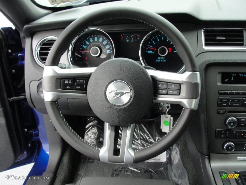 2014 Ford Mustang V6 Coupe Charcoal Black Steering Wheel Photo #78775751