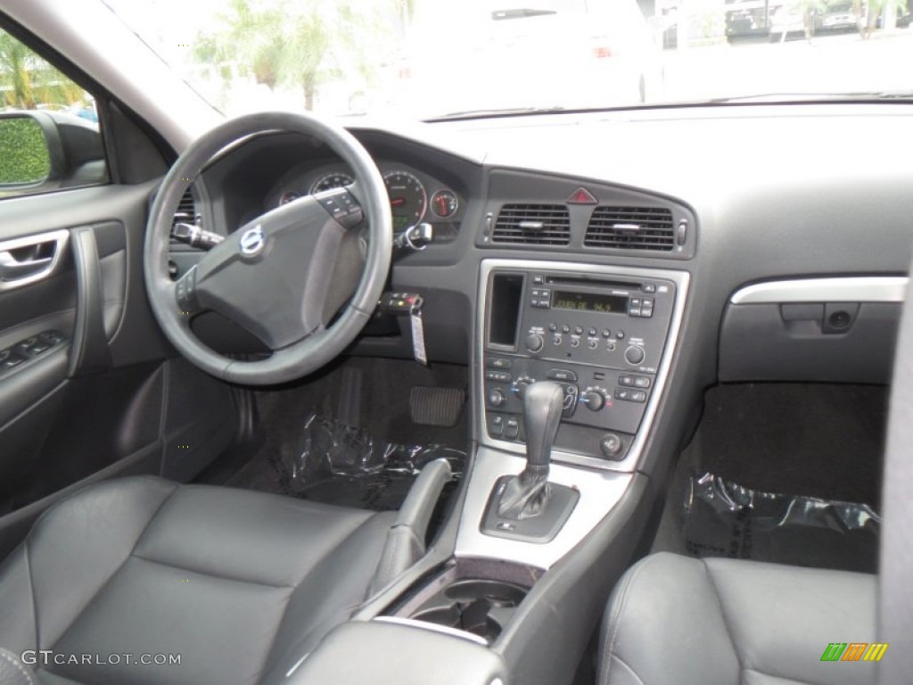 2009 Volvo S60 2.5T Graphite Dashboard Photo #78775949