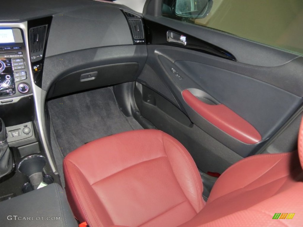 2011 Sonata Limited 2.0T - Midnight Black / Wine photo #15