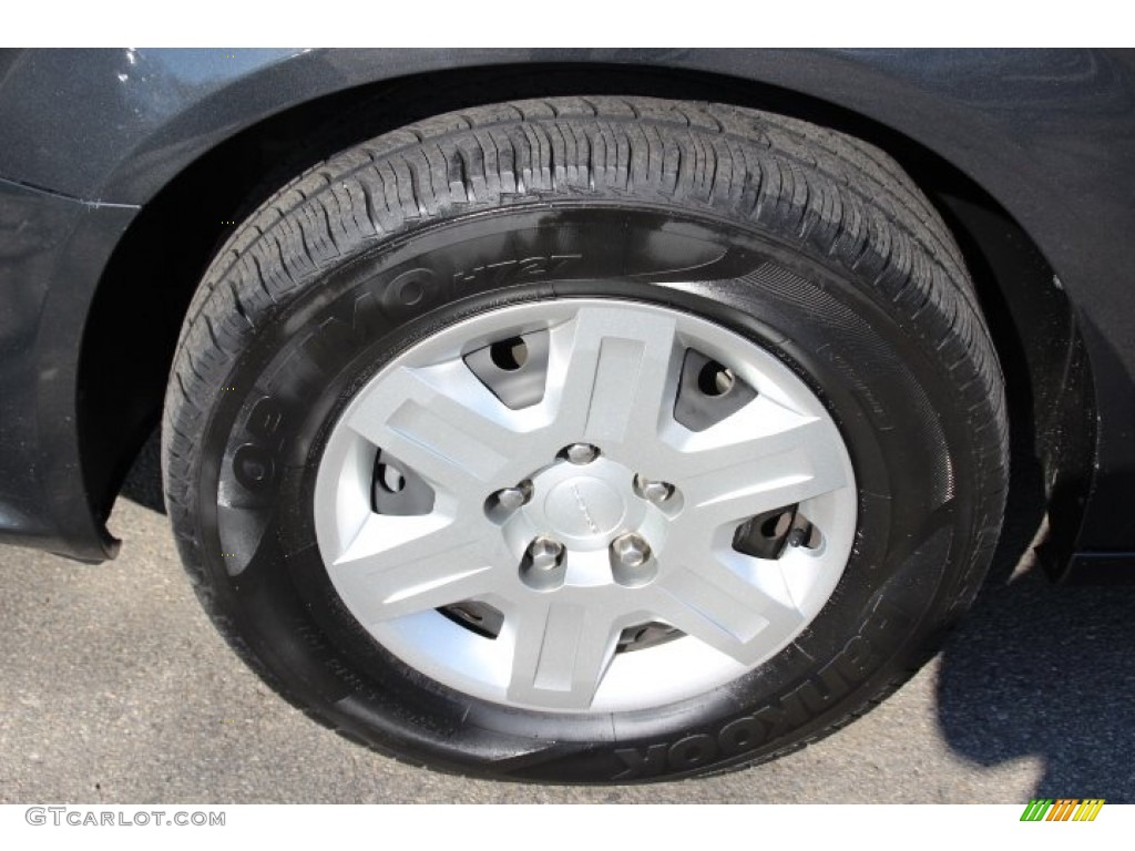 2011 Dodge Grand Caravan Express Wheel Photos