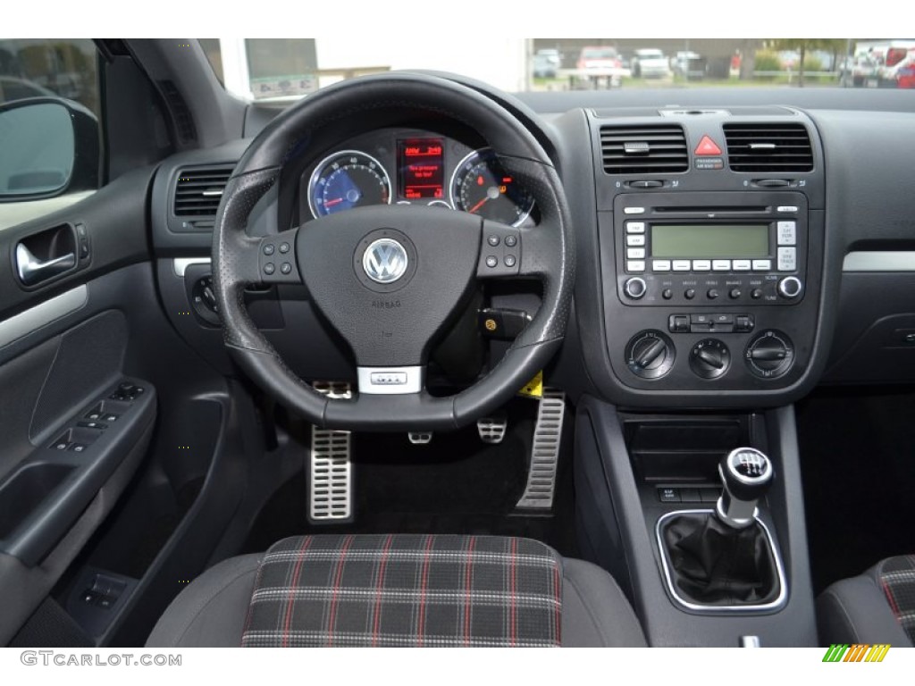 2009 Volkswagen GTI 4 Door Interlagos Black Cloth Dashboard Photo #78777881