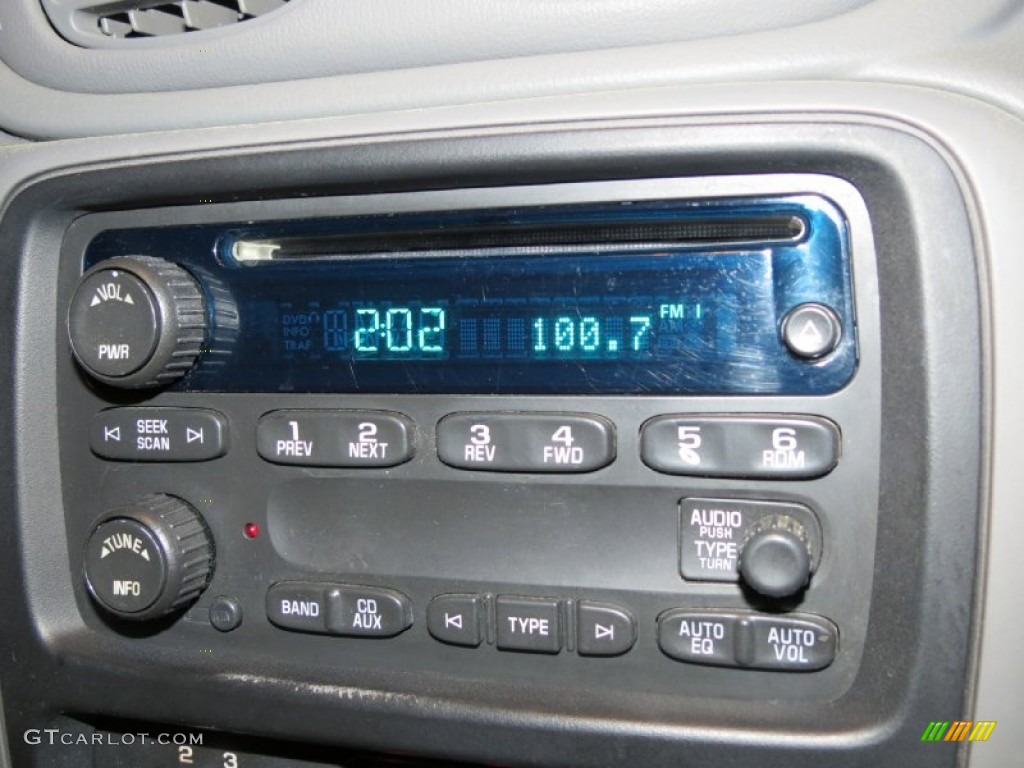 2008 Chevrolet TrailBlazer LT Audio System Photos