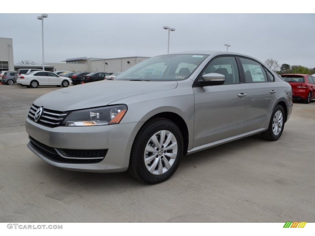 2013 Passat 2.5L S - Tungsten Silver Metallic / Titan Black photo #1