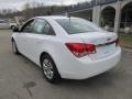 Summit White - Cruze LS Photo No. 4