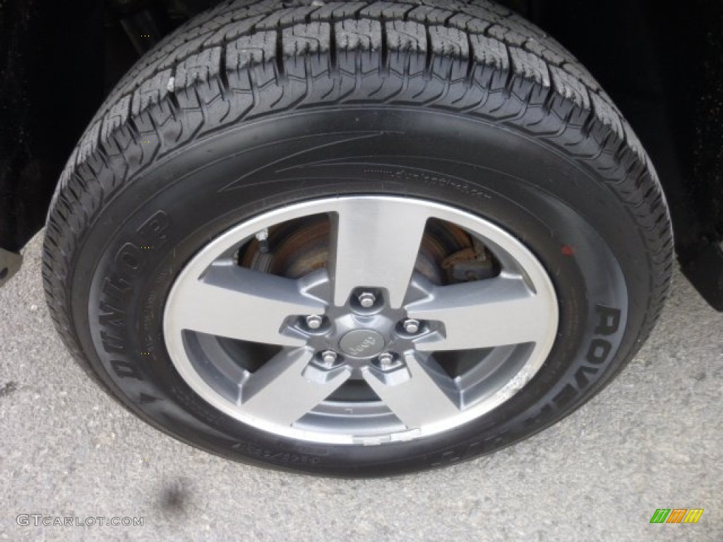 2008 Jeep Commander Sport 4x4 Wheel Photo #78781088