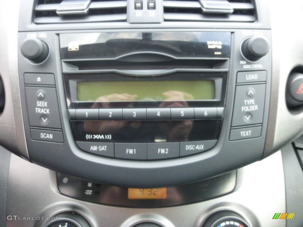 2011 Toyota RAV4 V6 Sport 4WD Controls Photo #78782024