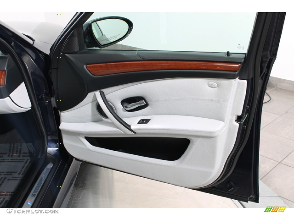 2008 BMW M5 Sedan Silverstone Door Panel Photo #78783049