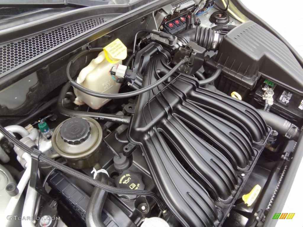 2006 Chrysler PT Cruiser Standard PT Cruiser Model 2.4 Liter DOHC 16 Valve 4 Cylinder Engine Photo #78784686