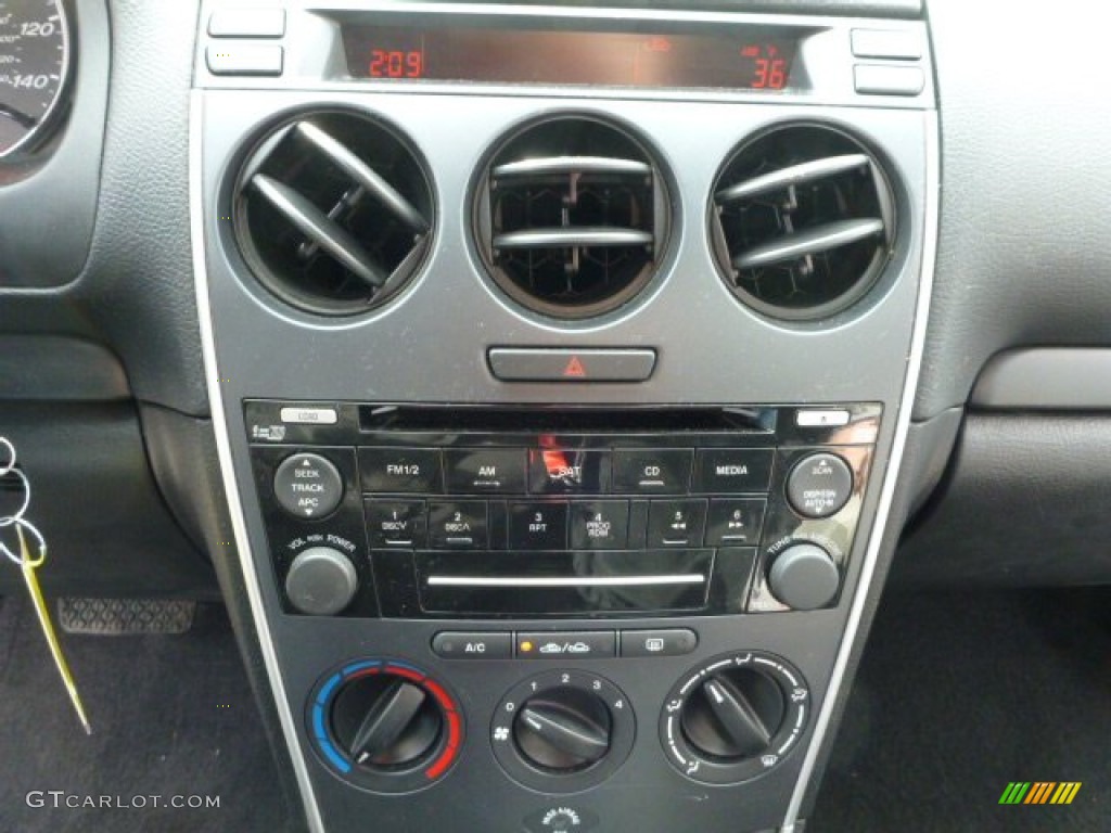 2008 Mazda MAZDA6 i Sport Hatchback Controls Photo #78785156