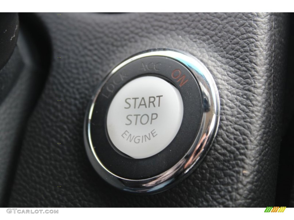 2013 Infiniti G 37 Convertible Controls Photo #78785186