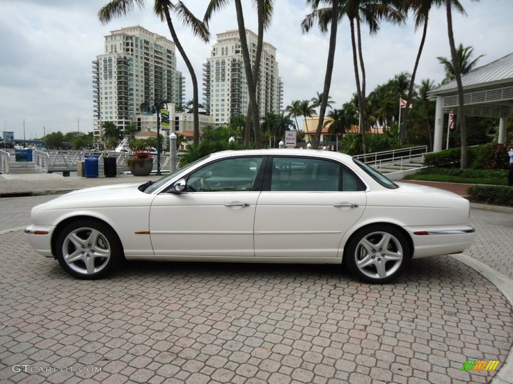 White Onyx 2005 Jaguar XJ Super V8 Exterior Photo #78785915